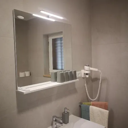 Tim Apartment