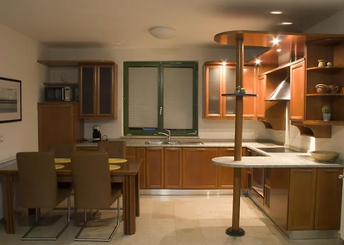 アパート Tim ポルトローシュ